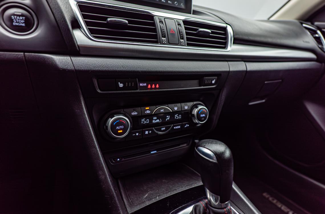mazda picture